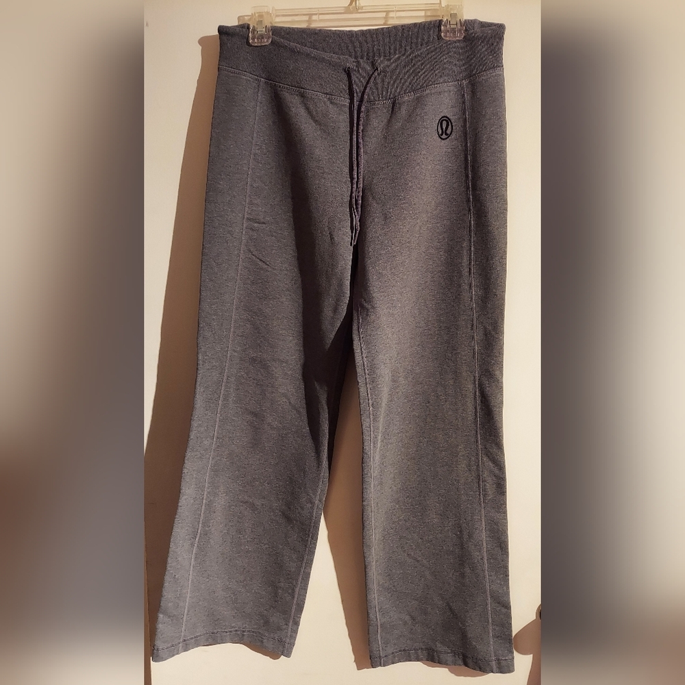 Grey Lululemon flared joggers, size 6, GUC